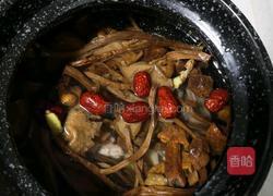 茶树菇姬松茸煲鸡汤的做法图解4