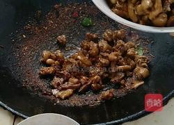 辣子鸡(乡村版)的做法图解2