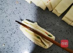 红椒火腿肠花卷的做法图解18