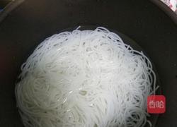 番茄鸡蛋粉的做法图解2