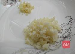 蒜蓉秋葵的做法图解2