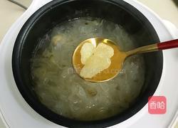 桃胶银耳凤梨甜汤的做法图解6