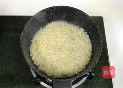 老干妈炒泡面的做法图解3