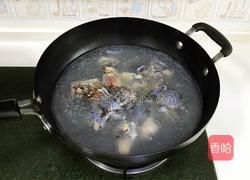 菌菇山药乌鸡汤的做法图解4