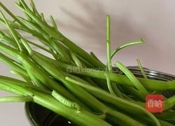 酸辣空心菜的做法图解1