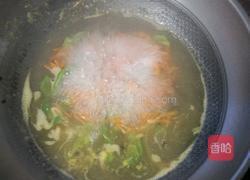 胡萝卜疙瘩汤的做法图解4