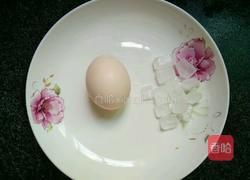 冰糖鸡蛋甜汤的做法图解1