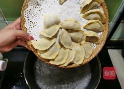 猪肉香菜水饺的做法图解11