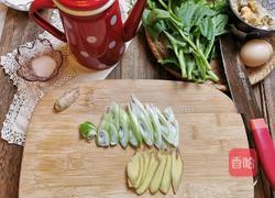 扇贝木耳菜鸡蛋疙瘩汤的做法图解5