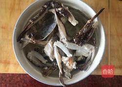 香辣梭子蟹炒年糕的做法图解2