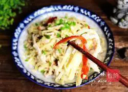 Illustration of how to make fried shredded pork with wild rice 17