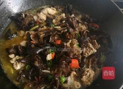 鸡肉炖木耳的做法图解5