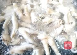 凉拌蒜辣鸡爪的做法图解3