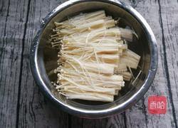 蒸鸡翅金针菇的做法图解3