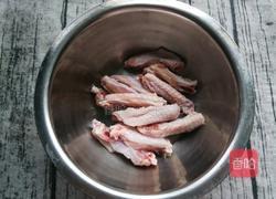 蒸鸡翅金针菇的做法图解4