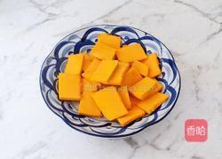 奶香南瓜汤圆饼的做法图解2