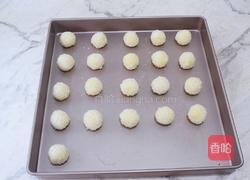 蛋白椰蓉球的做法图解8