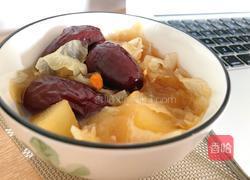 银耳雪梨羹的做法图解4