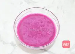 Illustration of how to make dragon fruit mousse cake 18