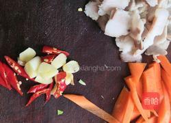 包菜炒回锅肉的做法图解1