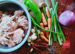 大盘鸡的做法图解1