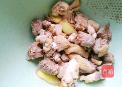 营养滋补的虫草炖鸡汤的做法图解8