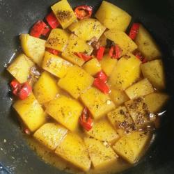 辣椒炖土豆的做法[图]