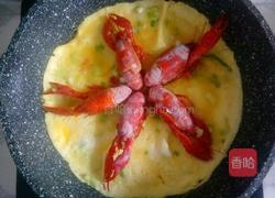 蒜香龙虾煎蛋饼的做法图解8