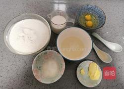 脆底蜂蜜小面包的做法图解1