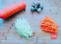 鸟巢蛋饼的做法图解1