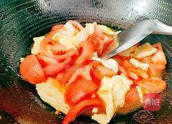 番茄鸡蛋肉圆汤的做法图解13