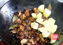 地锅鸡的做法图解5