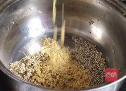 红枣藜麦粥的做法图解4