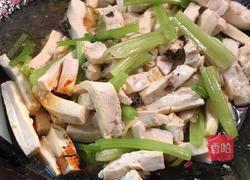 芹菜香干炒肉丝的做法图解13