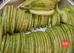 茄汁西葫芦的做法图解1