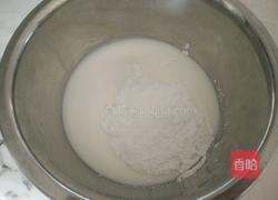 彩虹慕斯蛋糕的做法图解6