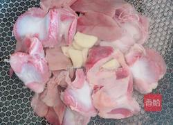 毛豆炒鸡杂的做法图解2