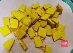 桃胶小米南瓜汤的做法图解6