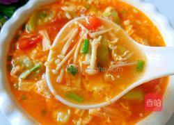 茄汁丝瓜菌菇汤的做法图解1