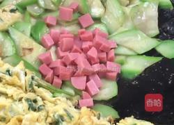 火腿丝瓜炒鸡蛋的做法图解7