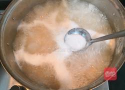 玉米排骨汤的做法图解3