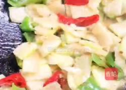 双椒爆冬瓜的做法图解7