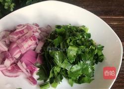 杂蔬挂面饼的做法图解1