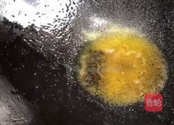 木耳芹菜烧豆腐的做法图解4