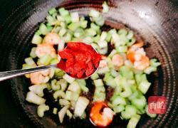 西芹炒虾仁的做法图解11