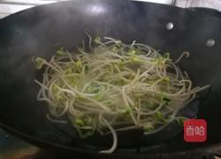 黄豆芽炒粉丝的做法图解5