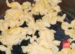 紫苏丝瓜炒鸡蛋的做法图解3