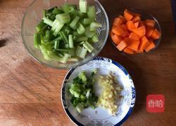 黄豆炒芹菜的做法图解4