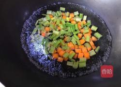 黄豆炒芹菜的做法图解5