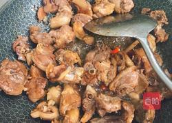 仔姜焖鸭的做法图解4